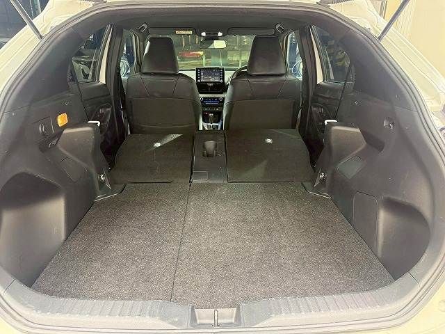 TOYOTA YARIS CROSS 2024