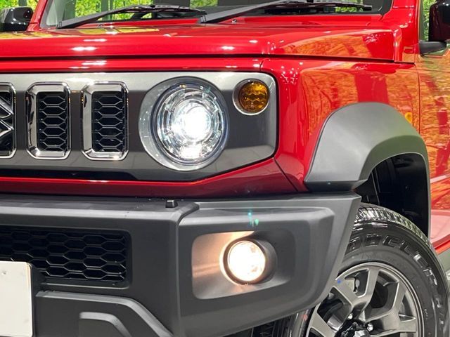 SUZUKI JIMNY NOMADE 2025