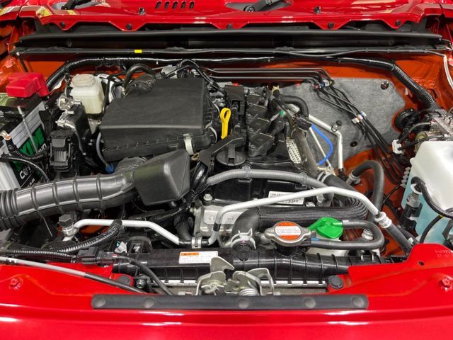 SUZUKI JIMNY NOMADE 2025