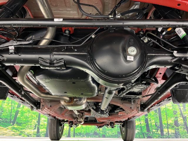 SUZUKI JIMNY NOMADE 2025