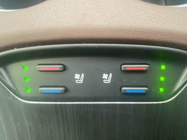 TOYOTA HARRIER 2WD 2020