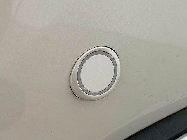 TOYOTA HARRIER 2WD 2020