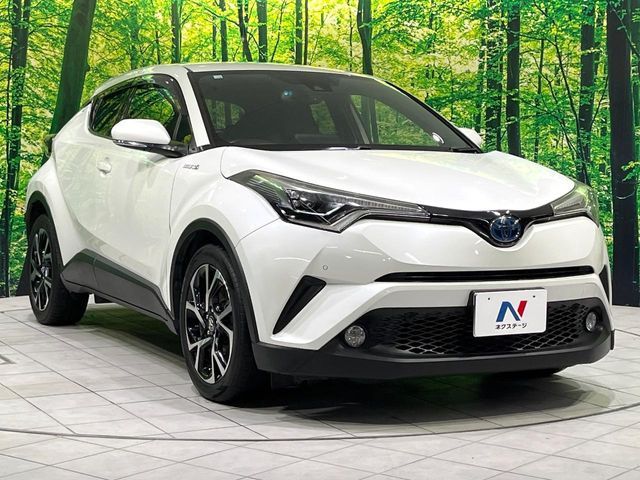 TOYOTA C-HR 2017