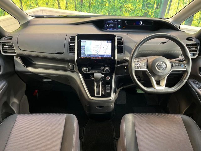 NISSAN SERENA  S-HYBRID 2017