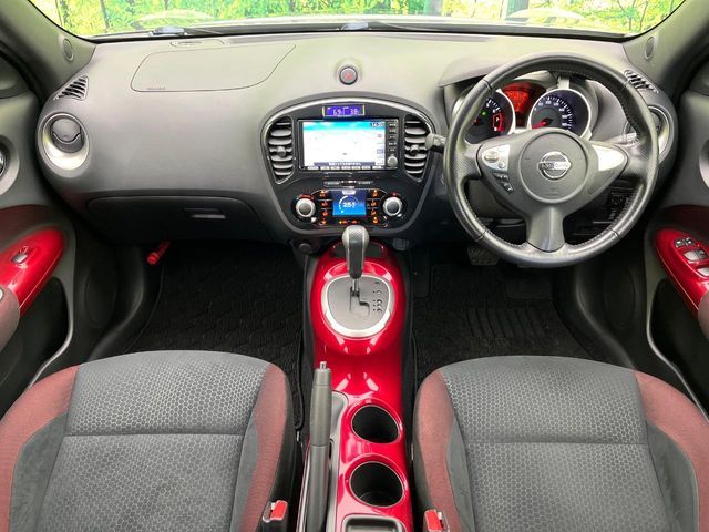 NISSAN JUKE 4WD 2011