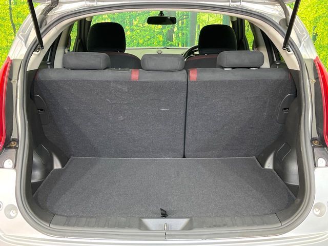 NISSAN JUKE 4WD 2011