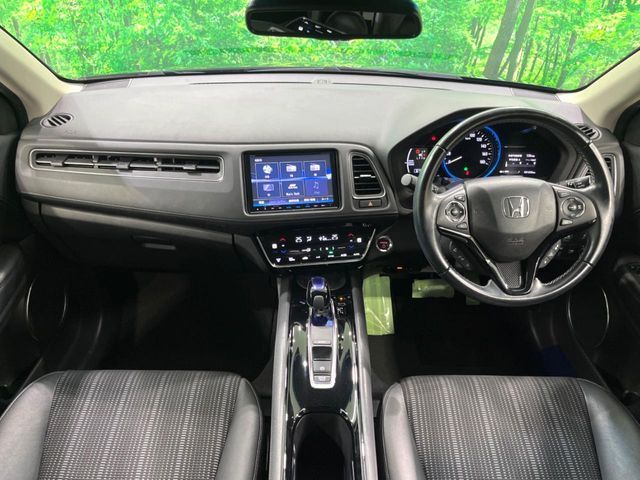 HONDA VEZEL HYBRID 2017
