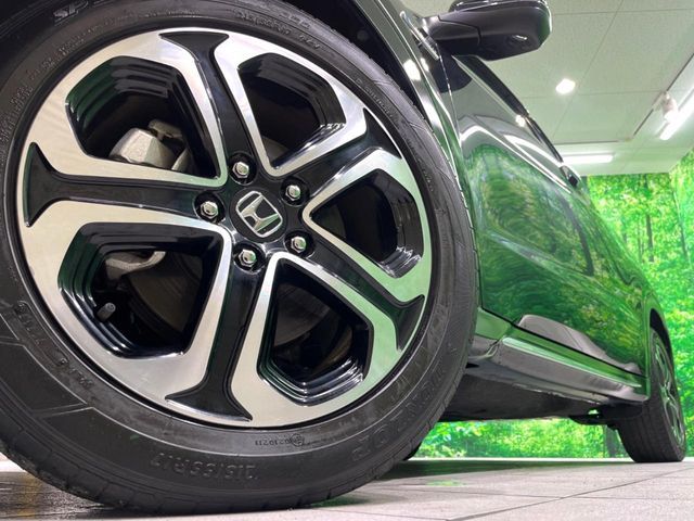 HONDA VEZEL HYBRID 2017