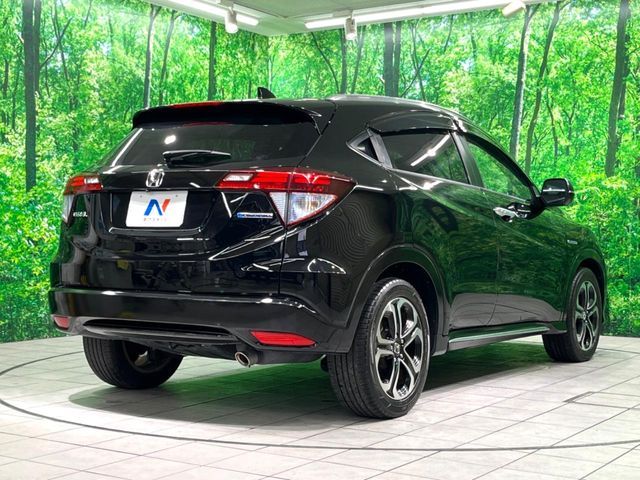 HONDA VEZEL HYBRID 2017