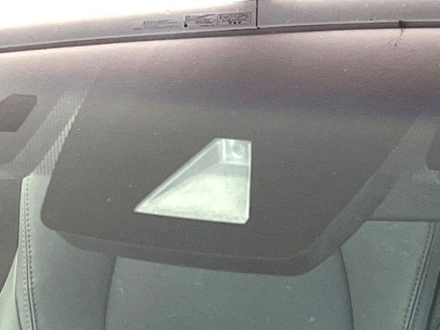 TOYOTA HARRIER HYBRID 2021