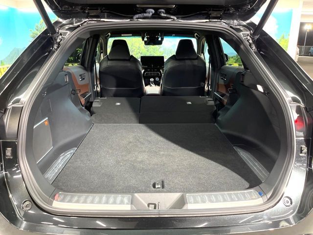 TOYOTA HARRIER HYBRID 2021