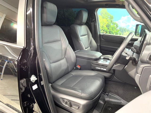 TOYOTA LANDCRUISER 250 2024