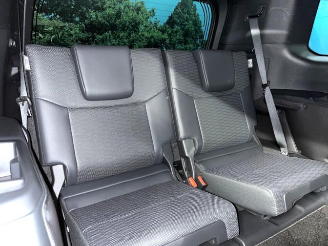 TOYOTA LANDCRUISER 250 2024