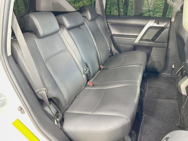 TOYOTA LANDCRUISER PRADO 2021