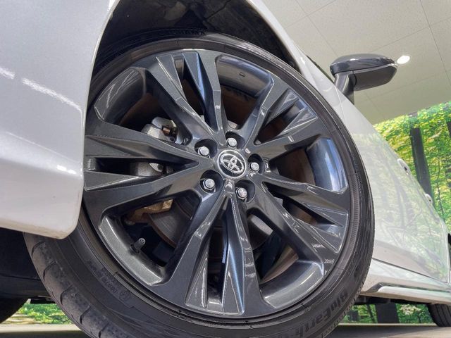 TOYOTA COROLLA TOURING HYBRID 2023