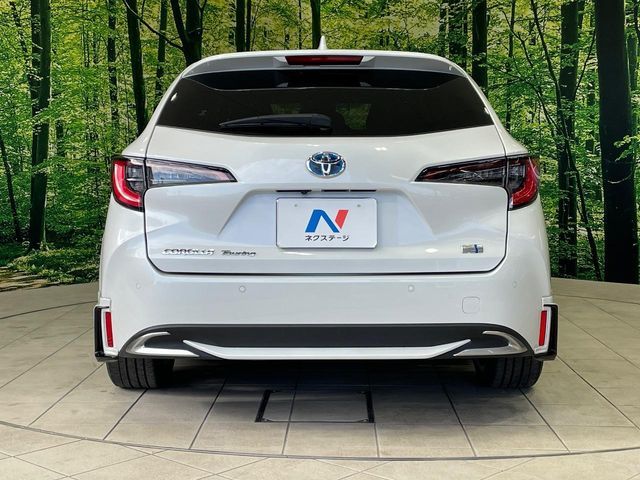 TOYOTA COROLLA TOURING HYBRID 2023