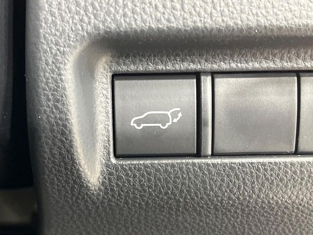 TOYOTA HARRIER HYBRID 2025