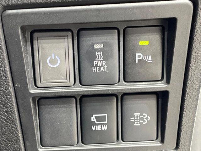 TOYOTA HILUX 4WD 2022