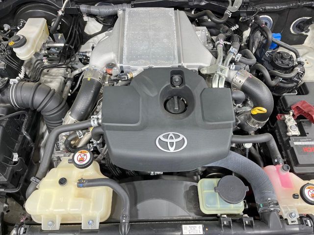 TOYOTA HILUX 4WD 2022