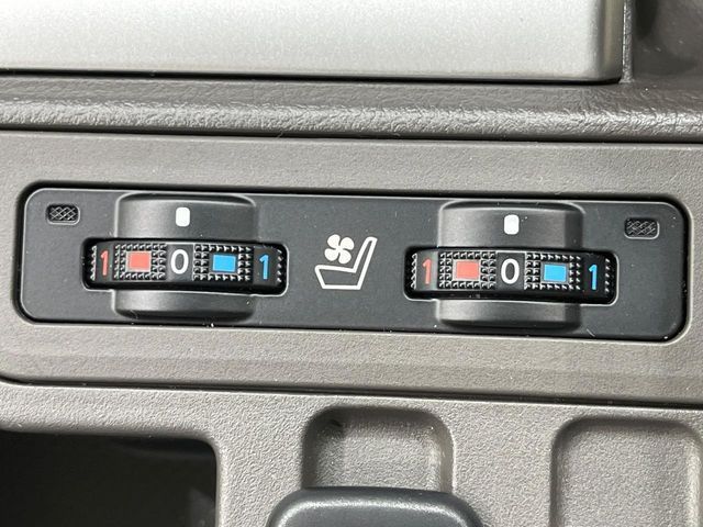 TOYOTA LANDCRUISER PRADO 2022