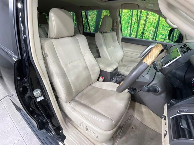 TOYOTA LANDCRUISER PRADO 2022