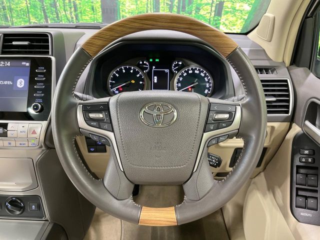 TOYOTA LANDCRUISER PRADO 2022