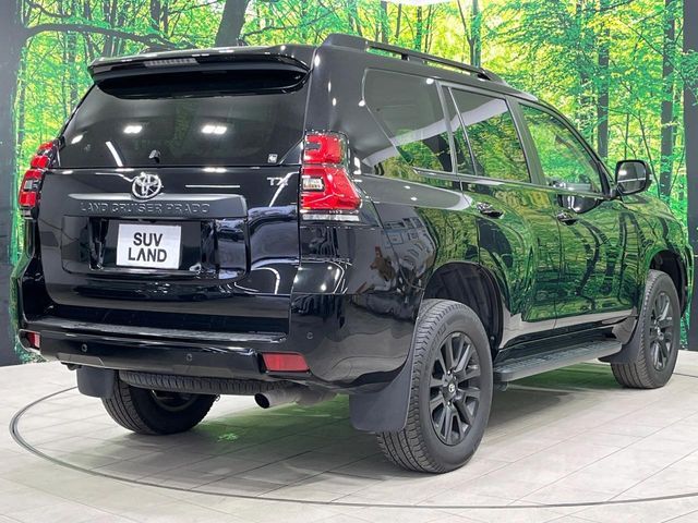 TOYOTA LANDCRUISER PRADO 2022