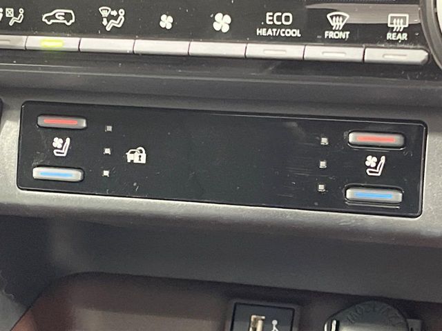 TOYOTA RAV4 HYBRID 4WD 2023