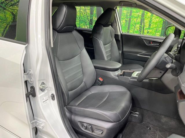 TOYOTA RAV4 HYBRID 4WD 2023