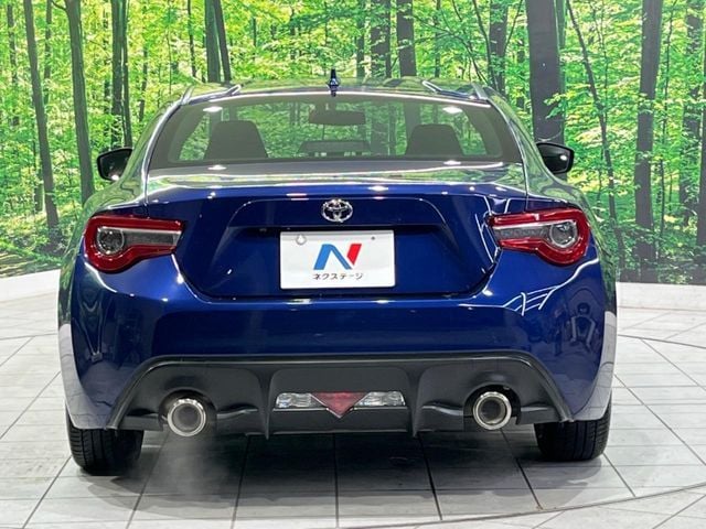 TOYOTA 86 2017
