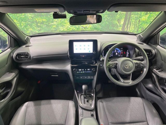 TOYOTA YARIS CROSS 2025