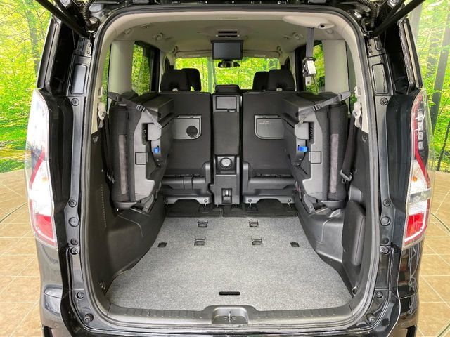 NISSAN SERENA  S-HYBRID 2020