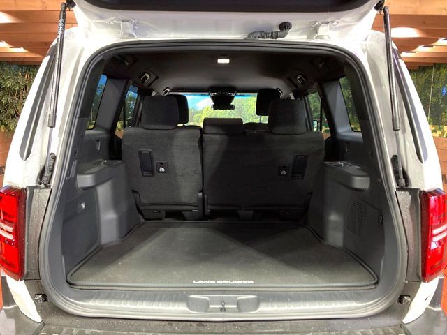 TOYOTA LANDCRUISER 250 2024