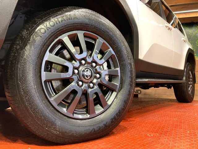 TOYOTA LANDCRUISER 250 2024