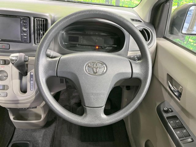 TOYOTA PIXIS EPOCH 2017