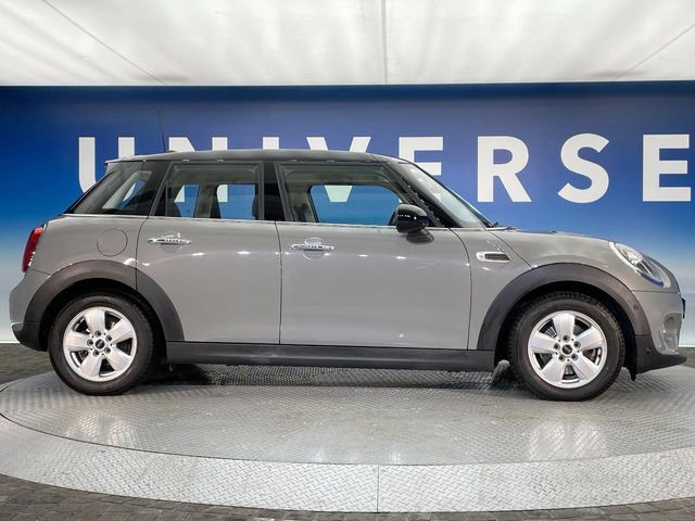 BMW MINI COOPER D 5DOOR 2019