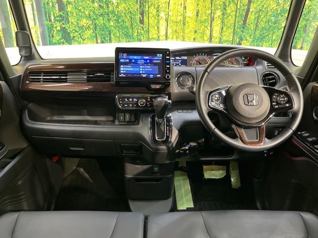 HONDA N BOX CUSTOM 2021