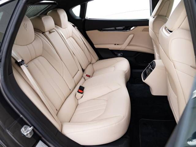 MASERATI MASERATI QUATTROPORTE 2022