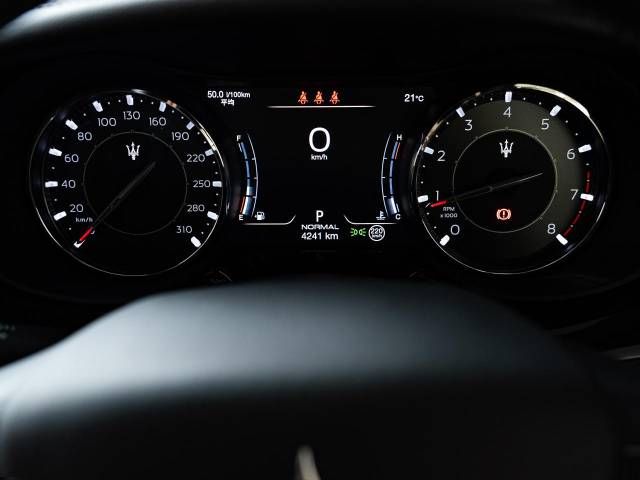 MASERATI MASERATI QUATTROPORTE 2022