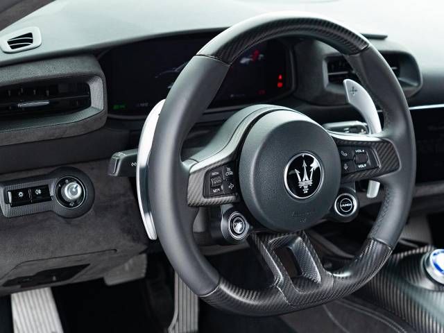 MASERATI MASERATI MC20 2022