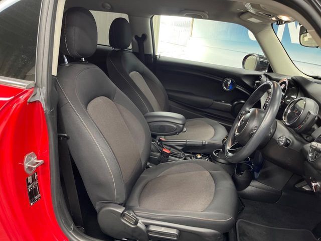 BMW MINI COOPER 2021