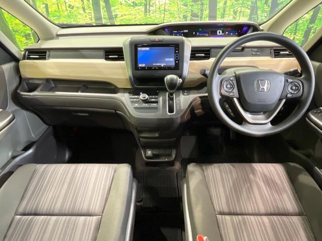 HONDA FREED 2019