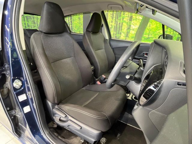 TOYOTA VITZ HYBRID 2019