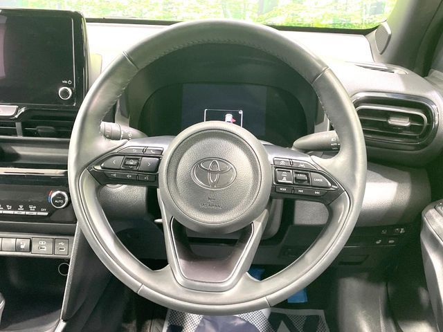 TOYOTA YARIS CROSS 2025