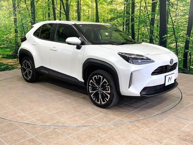 TOYOTA YARIS CROSS 2025