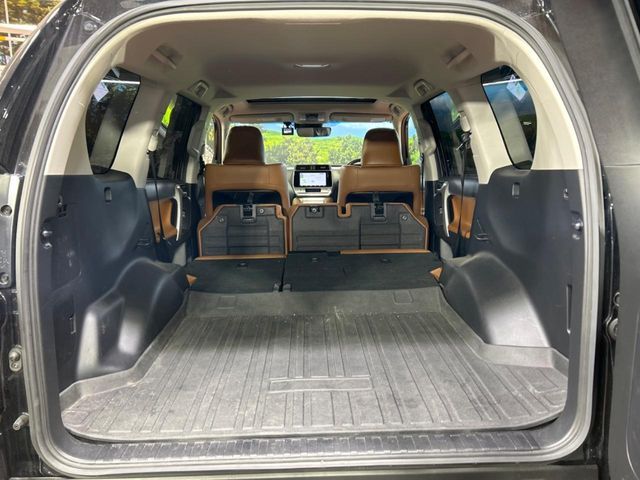 TOYOTA LANDCRUISER PRADO 2022