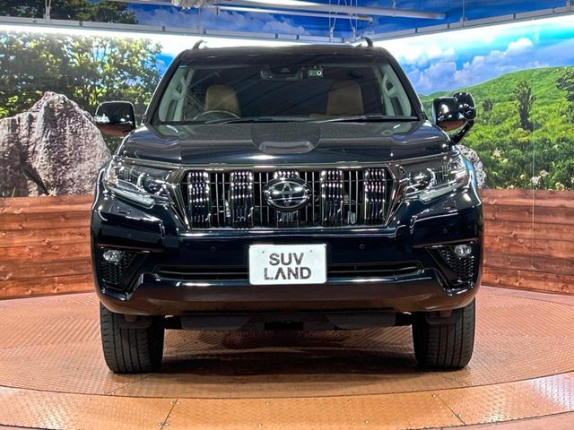TOYOTA LANDCRUISER PRADO 2022