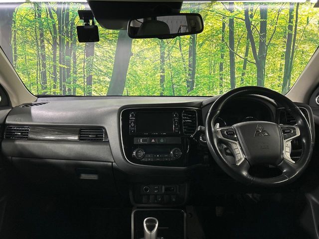 MITSUBISHI OUTLANDER PHEV 2017