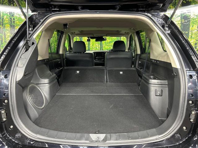 MITSUBISHI OUTLANDER PHEV 2017