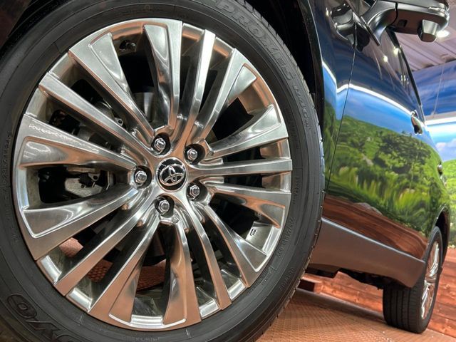 TOYOTA HARRIER HYBRID 2024